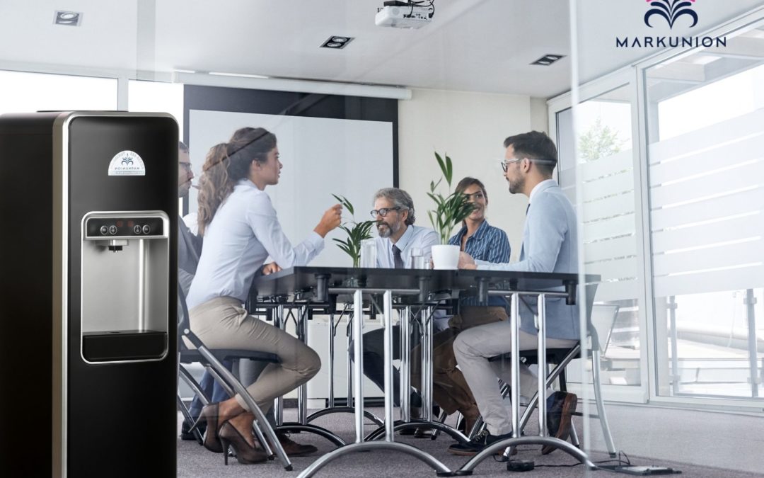 Ilyen vízadagolót gyártana az Apple…