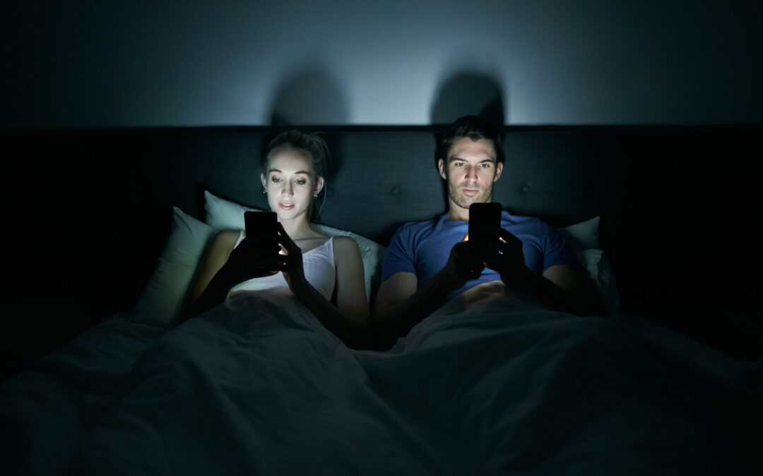 Mi a közös a WC-ben, a sorban állásban és a tömegközlekedésben?